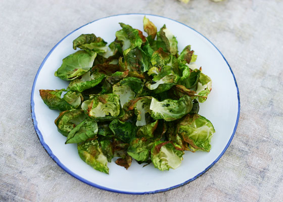 Brussels Sprouts Chips via InspiredRD.com