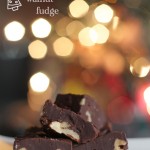 Peppermint Walnut Fudge from InspiredRD.com #glutenfree #dairyfree