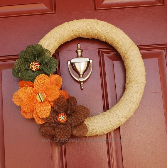 20 DIY Fall Wreath Tutorials from InspiredRD.com #crafting #diy